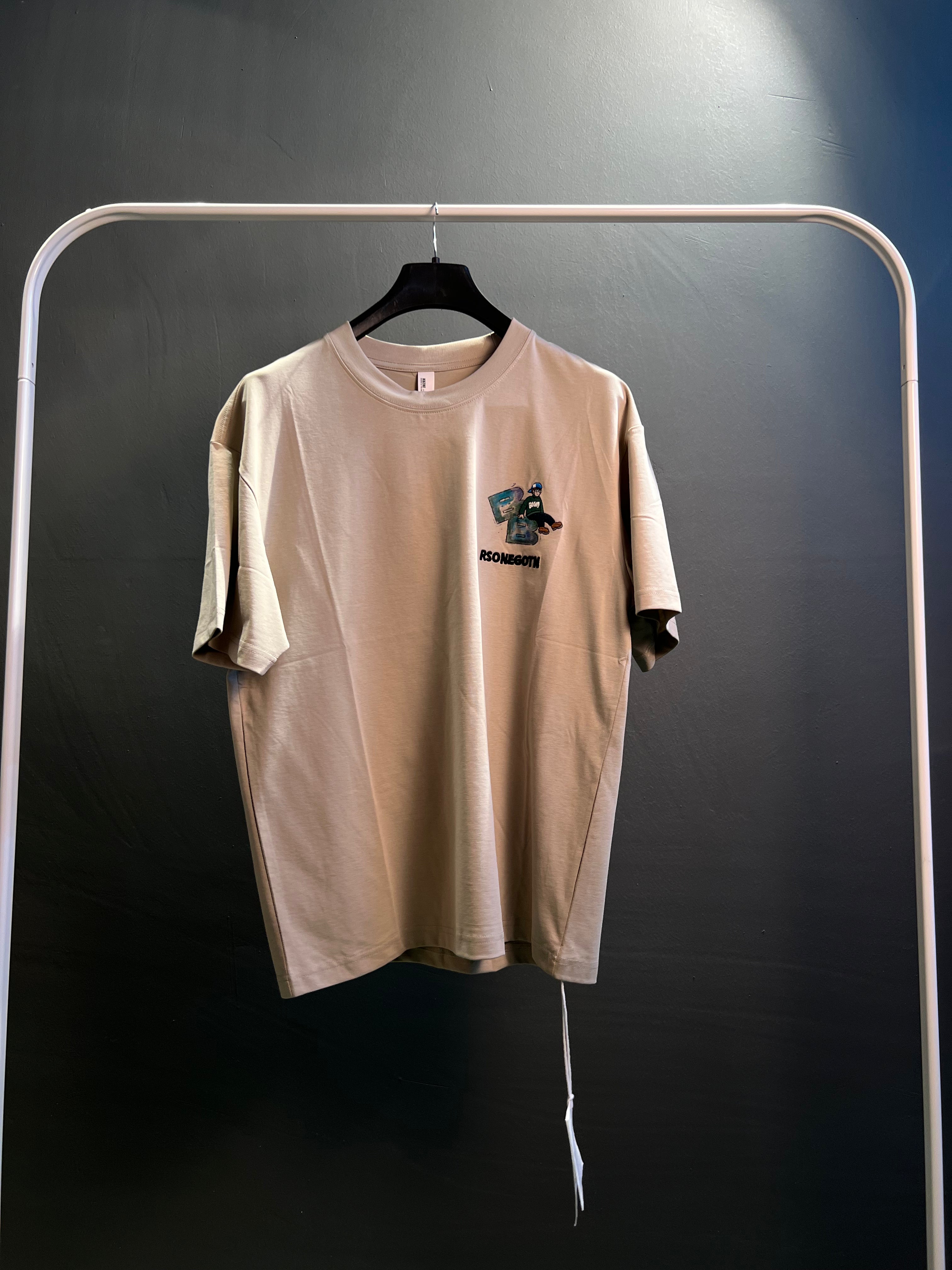 GraphiKulture™ Streetwear Tee (beige)