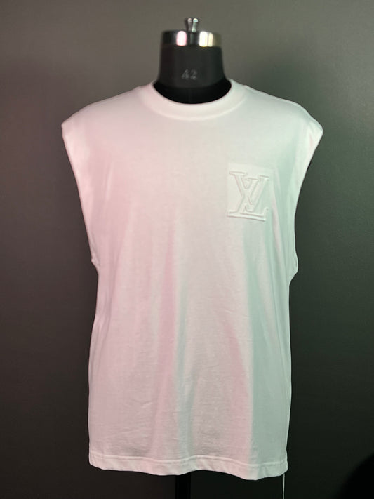 Embroidered Tank Top – Effortless Style with Artful Detail