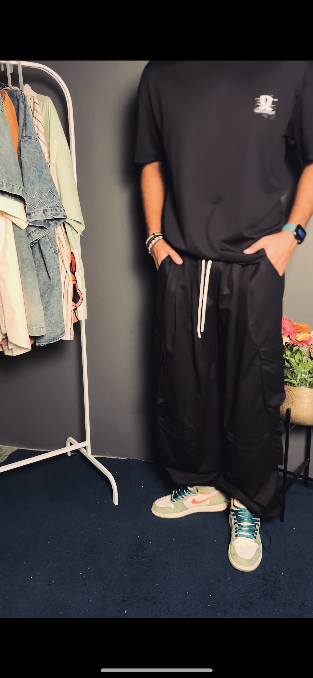 Loose, bold & street-ready: the ultimate baggy jeans.